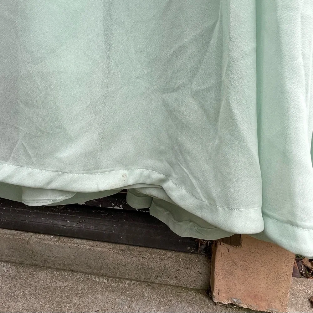 Lulu’s Mint Green Chiffon Maxi Dress - Picture 4 of 4
